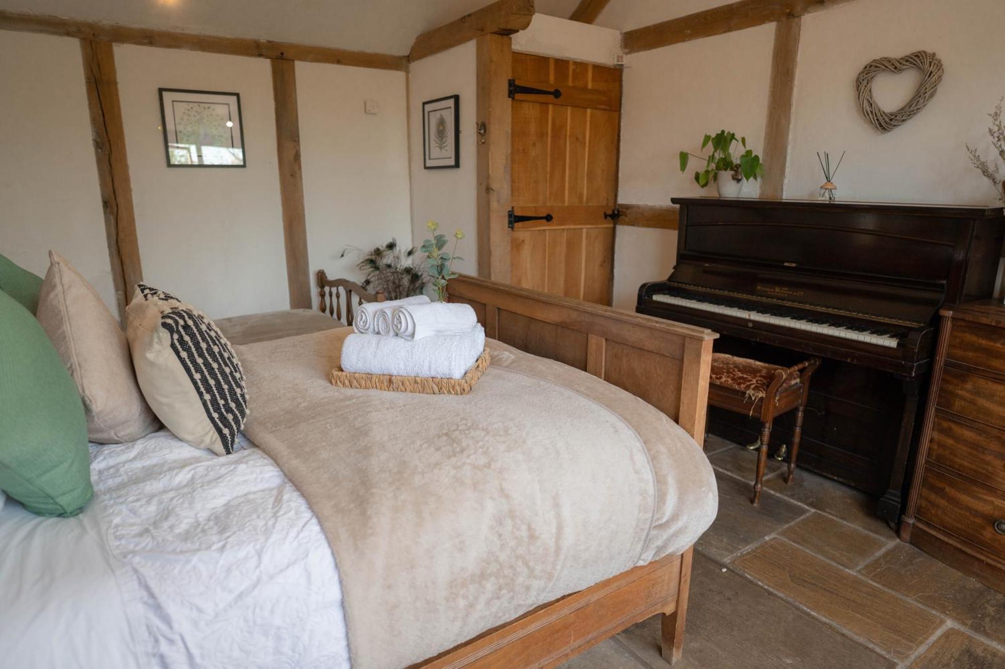 Barnacre Green Cottage - Eco-Friendly Cosy Cottage Moreton  المظهر الخارجي الصورة